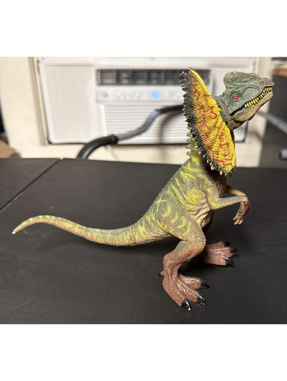 Dilophosaurus Frilled Dinosaur Figure 8 inches Adventure Force RARE!